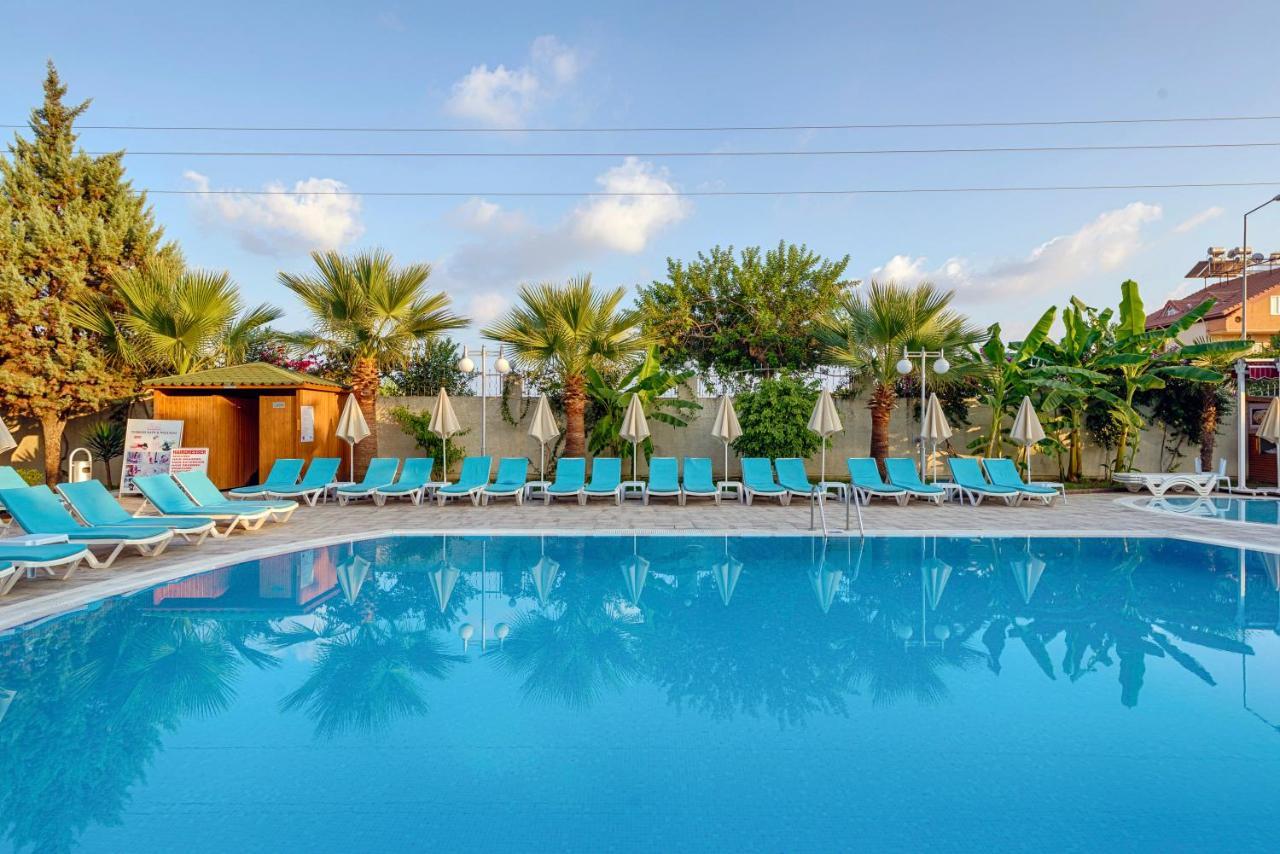 Risus Hotel シダ エクステリア 写真