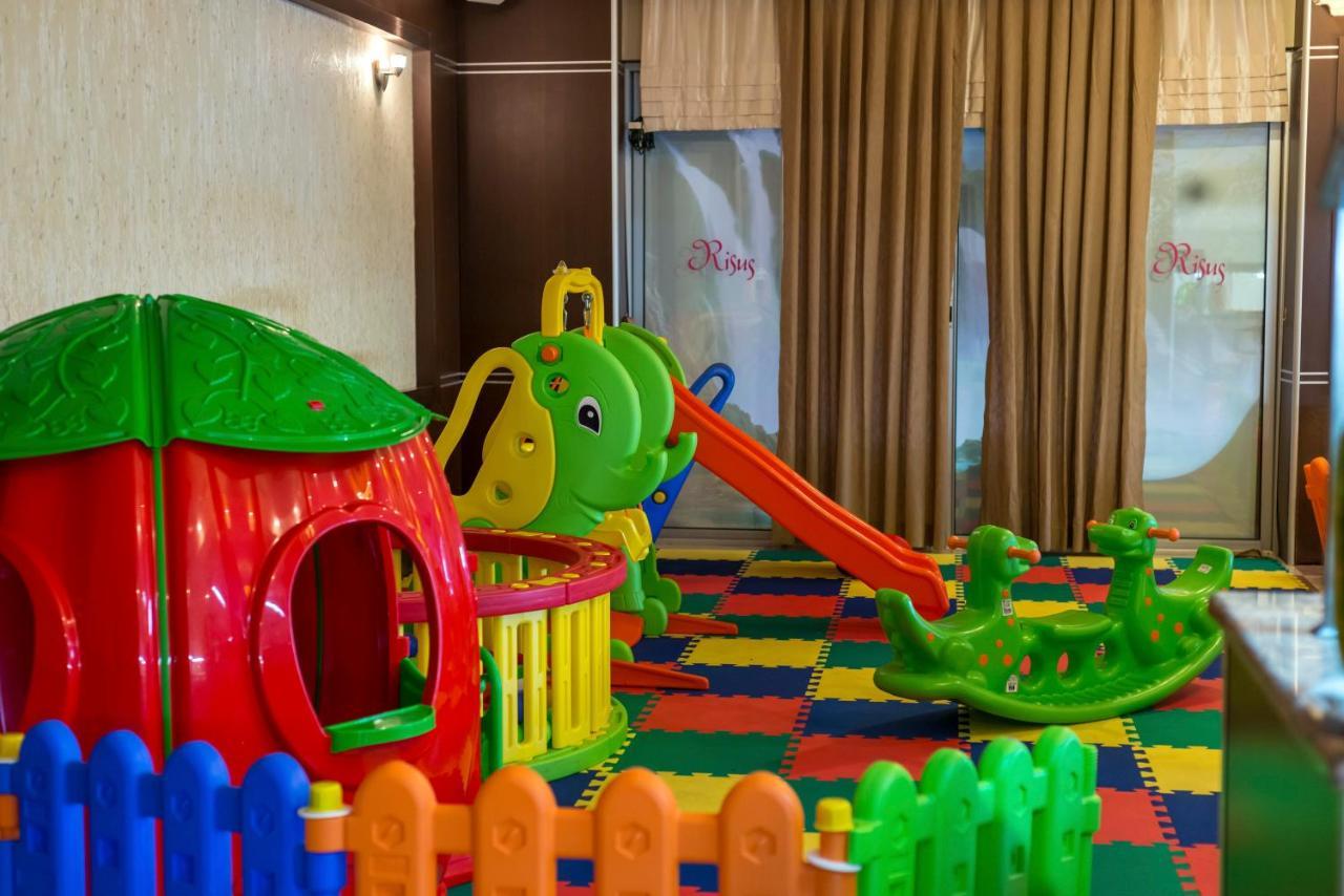 Risus Hotel シダ エクステリア 写真