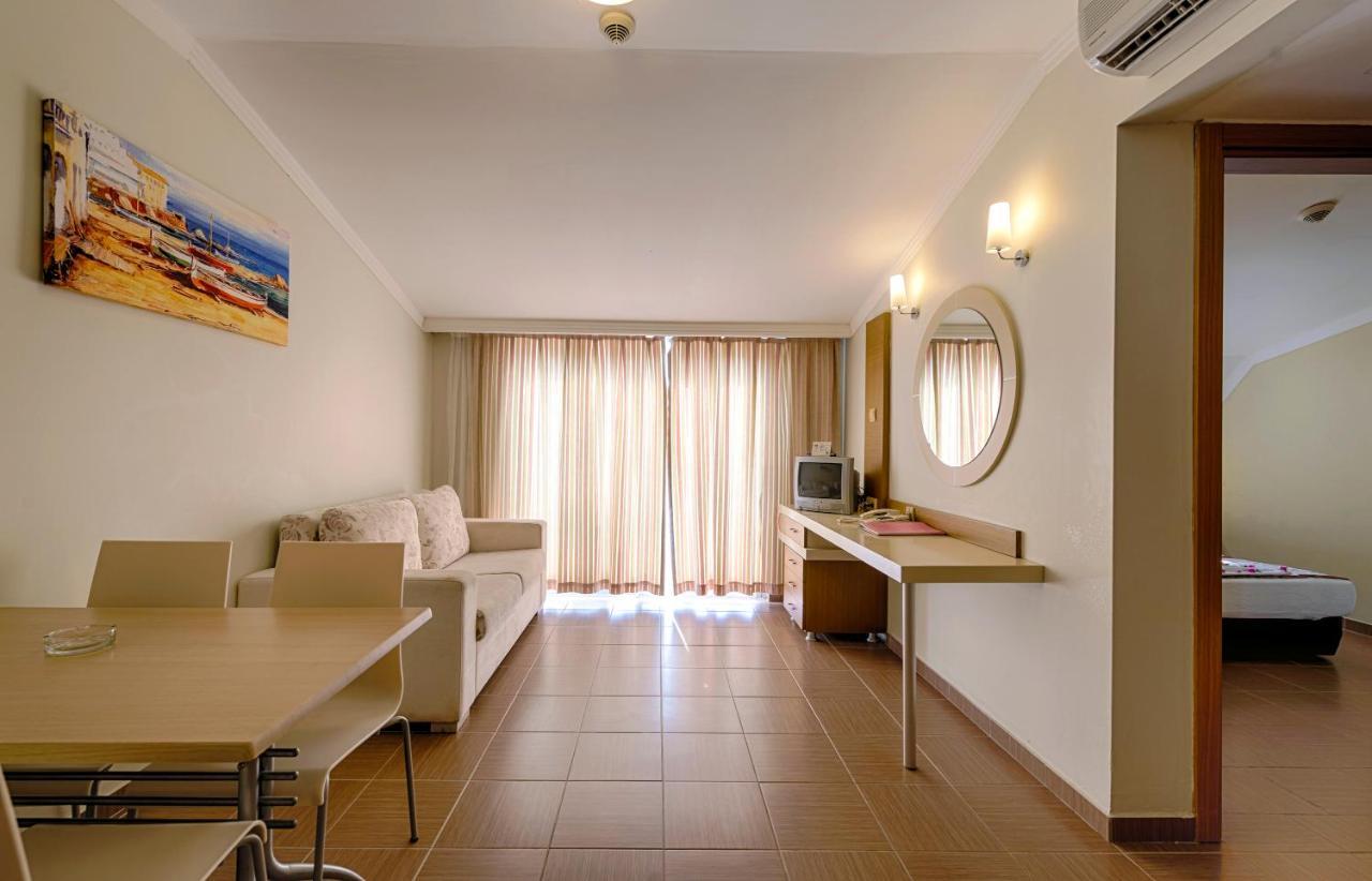 Risus Hotel シダ エクステリア 写真